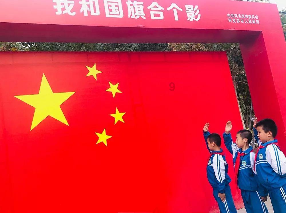 win7桌面我的电脑怎么调出来